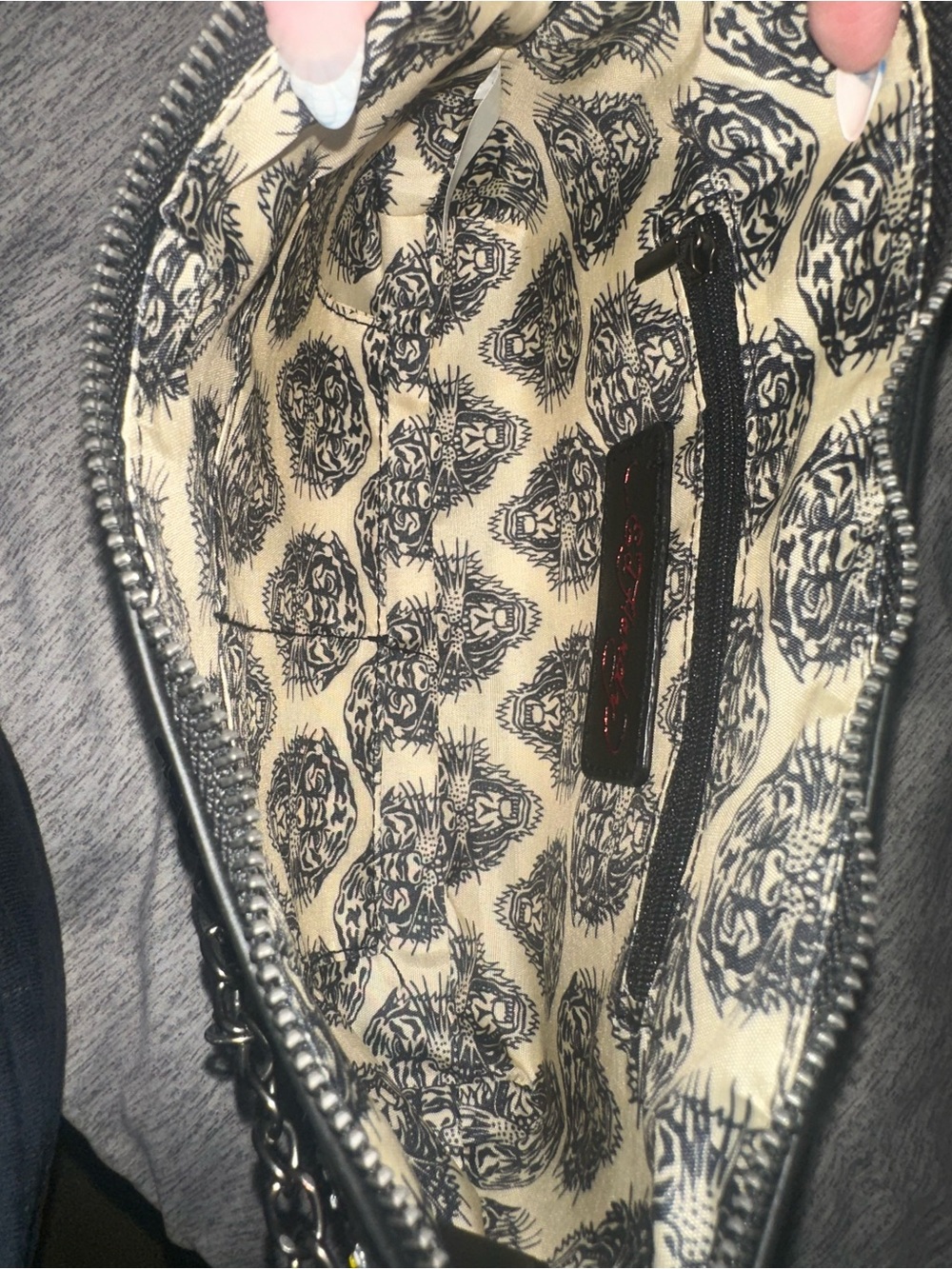 Ed Hardy Black Shoulder Bag with Red and Multicolor Graphics - Picture 5 of 7